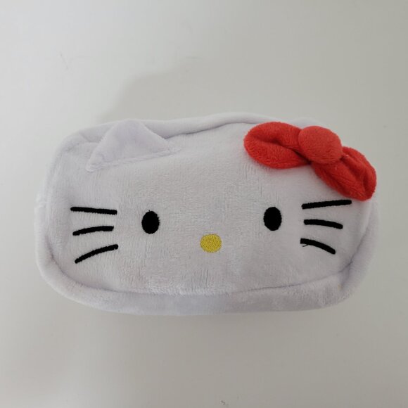 Bundle of two Sanrio Hello Kitty Cute Plush pencil bag case Sz Small Col… - Picture 5 of 7